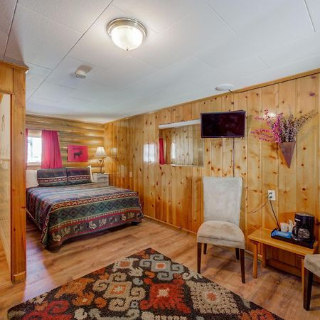 Sportsman'S Lodge Ennis Extérieur photo