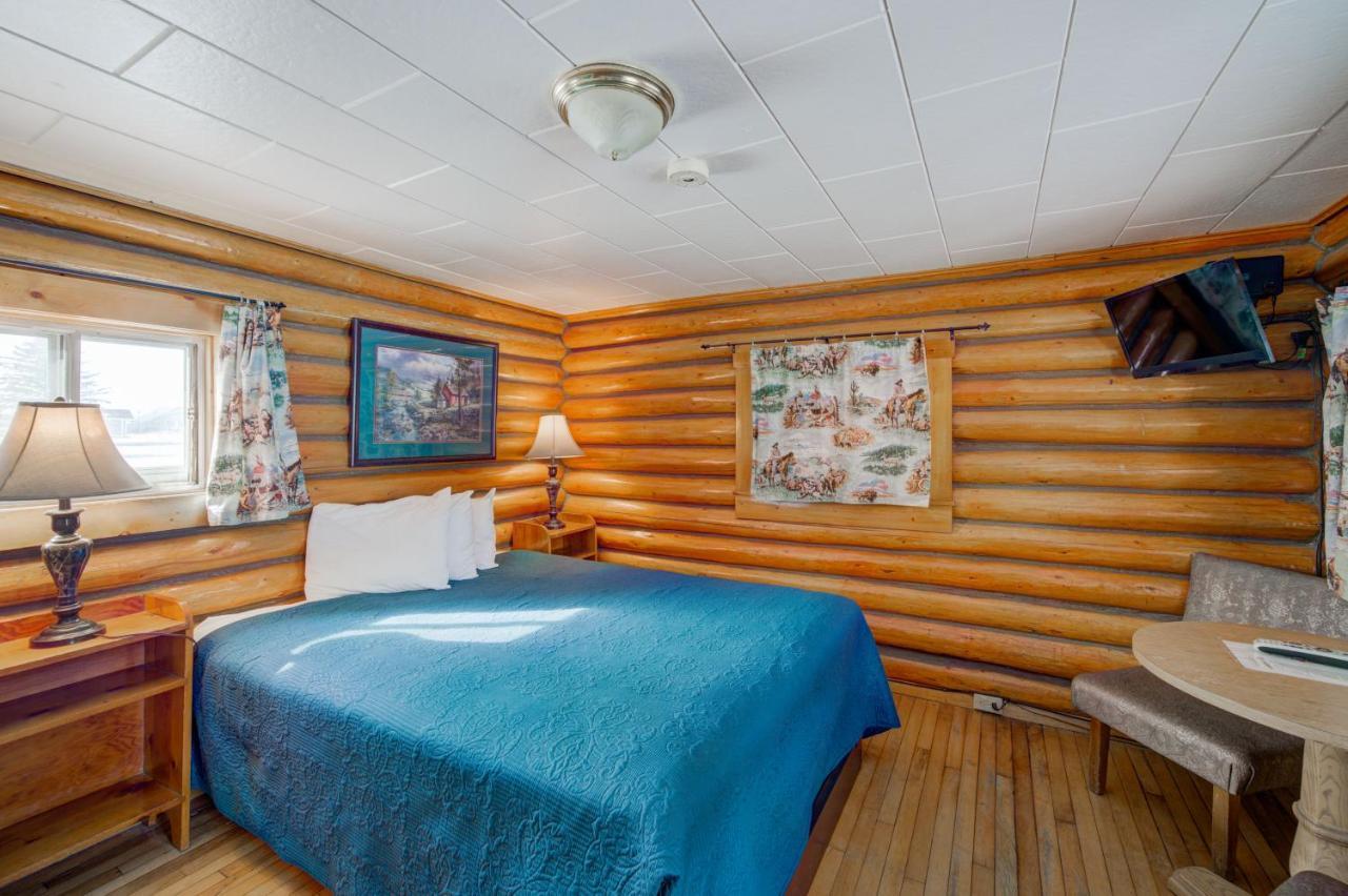 Sportsman'S Lodge Ennis Extérieur photo