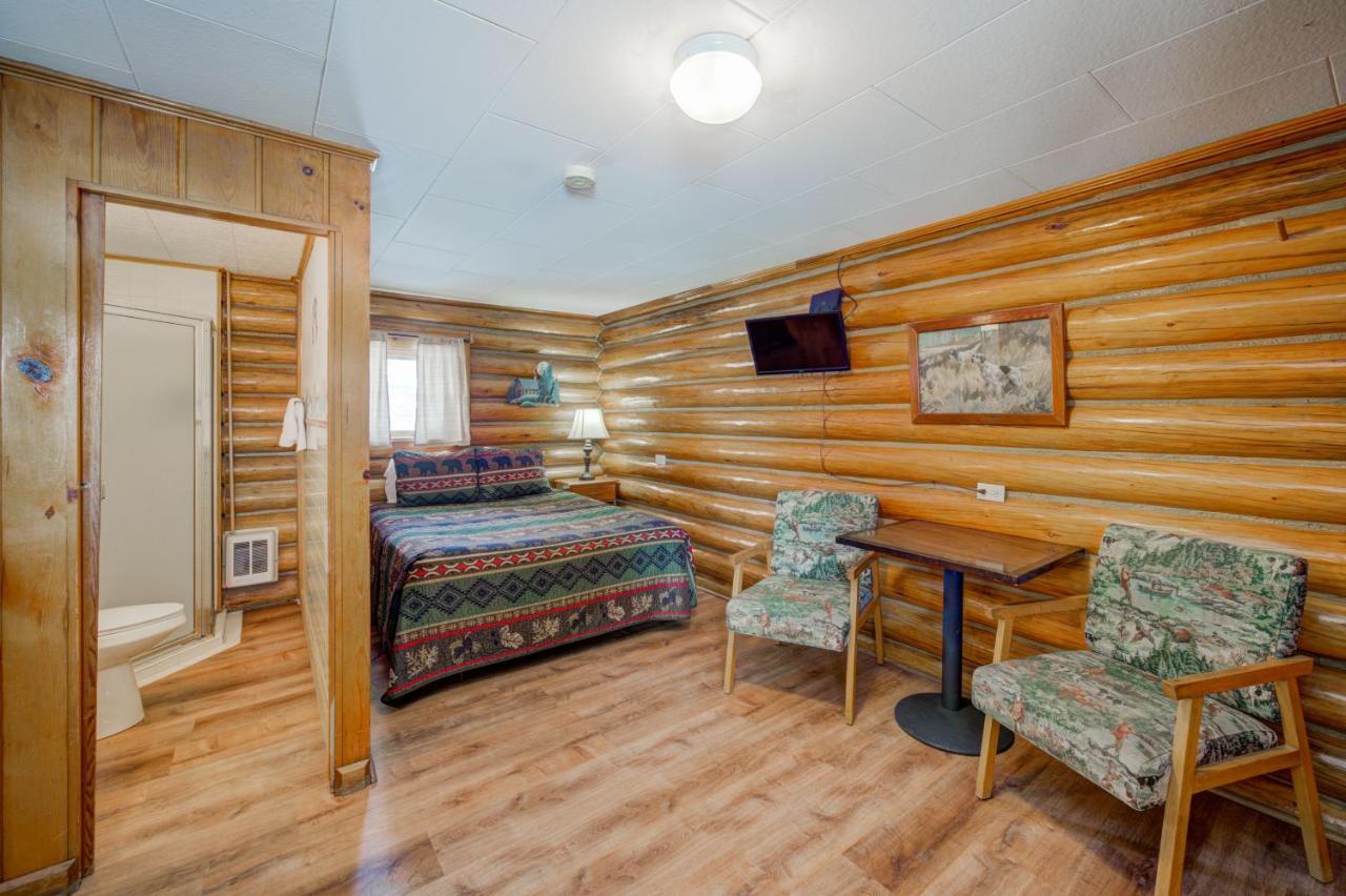 Sportsman'S Lodge Ennis Extérieur photo