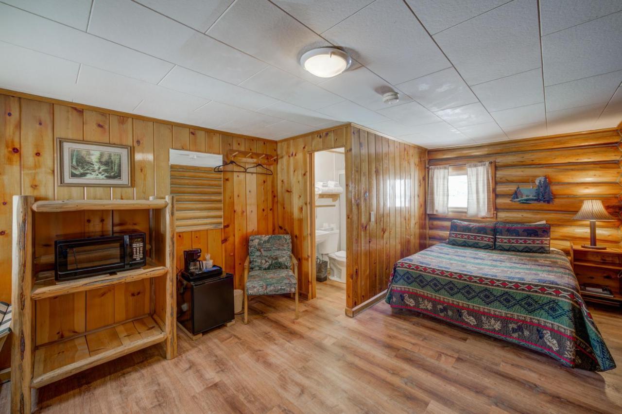 Sportsman'S Lodge Ennis Extérieur photo