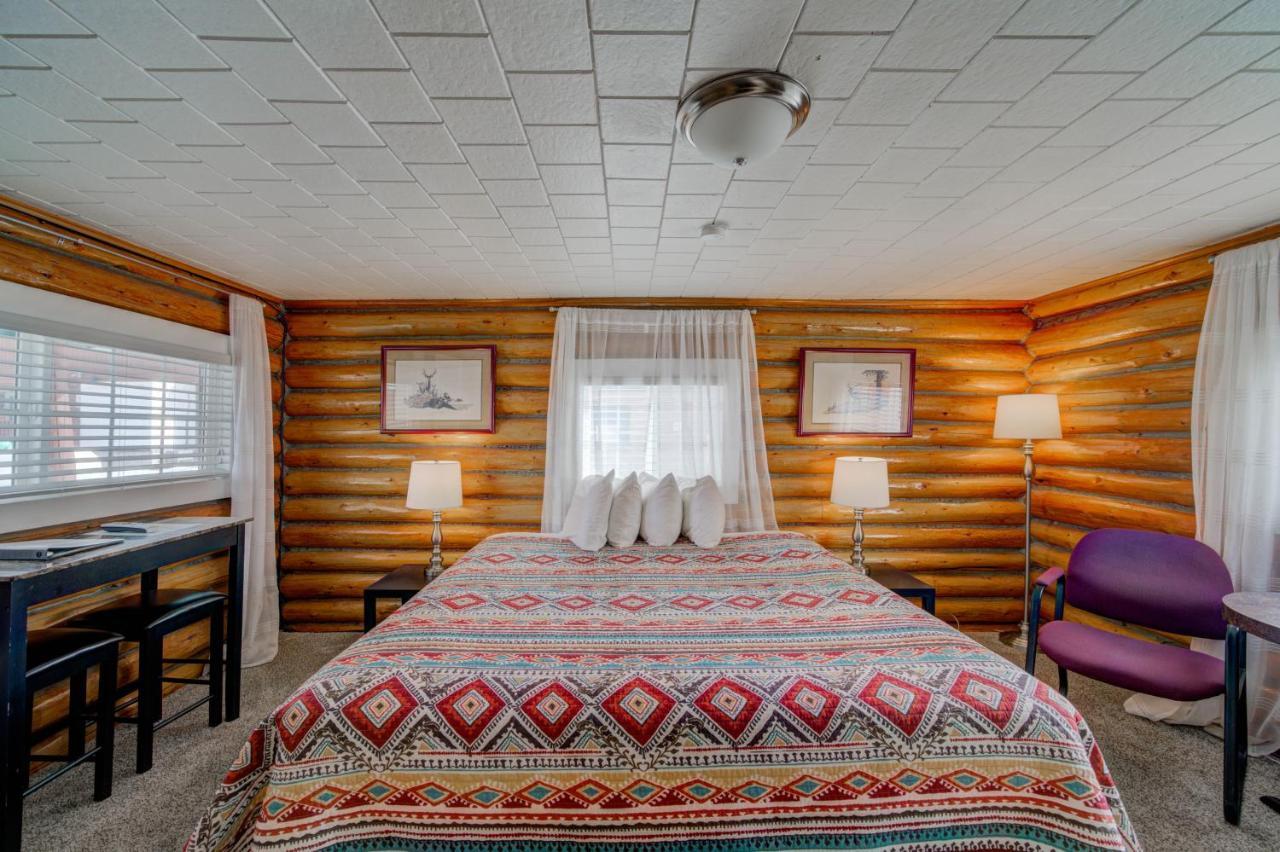 Sportsman'S Lodge Ennis Extérieur photo