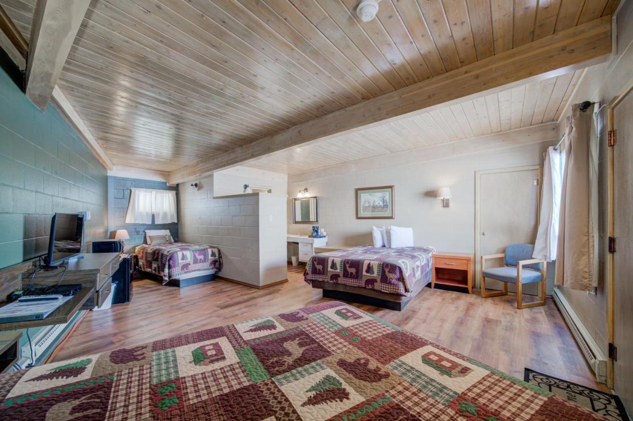 Sportsman'S Lodge Ennis Extérieur photo
