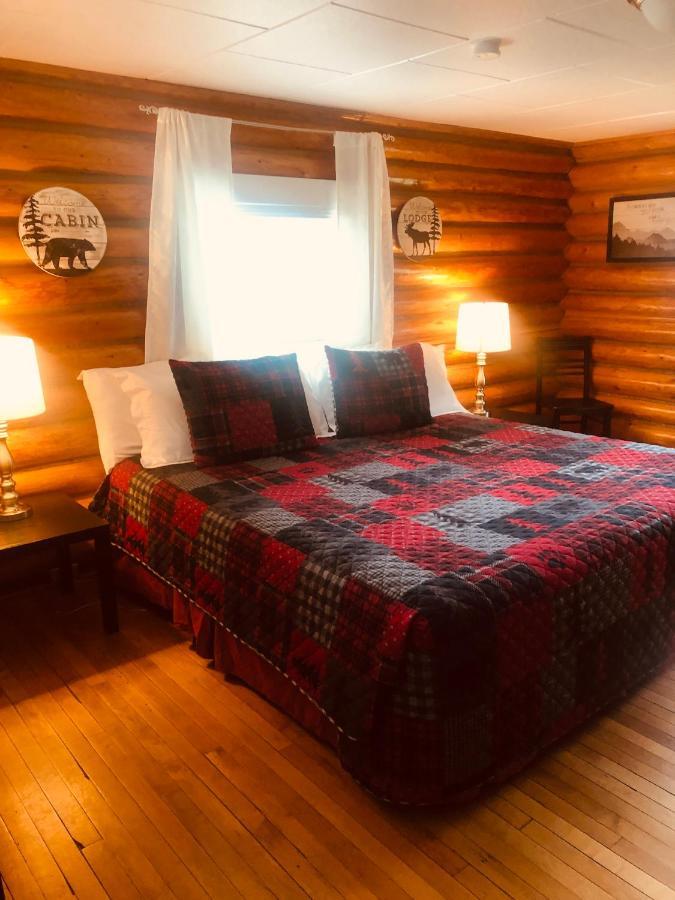 Sportsman'S Lodge Ennis Extérieur photo