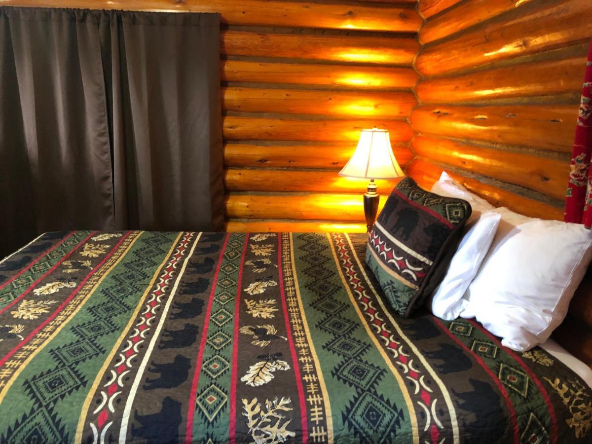 Sportsman'S Lodge Ennis Extérieur photo